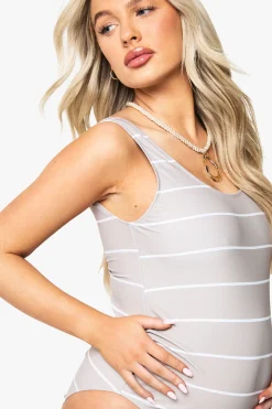 boohoo Maillot de bain maternité à rayures et froncé avec soutien pour le ventre<Femme Maillots De Bain