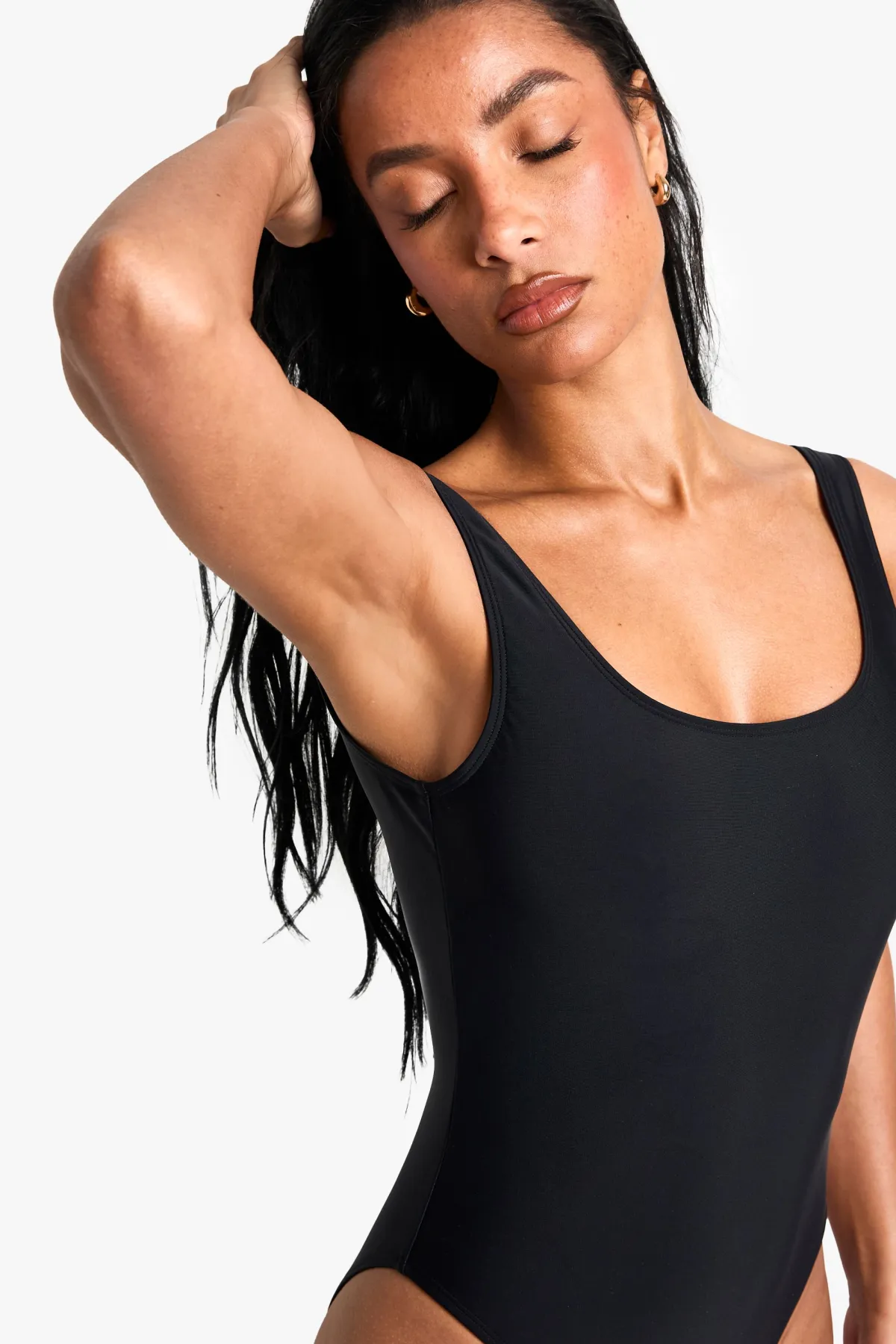 boohoo Maillot de bain Petite Swimwear Essentials à encolure carrée<Femme Maillots De Bain|Tenues De Plage