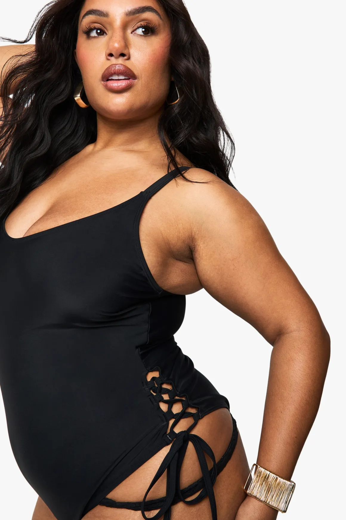 Maillot de bain Plus à contrôle ventre et détails lacés