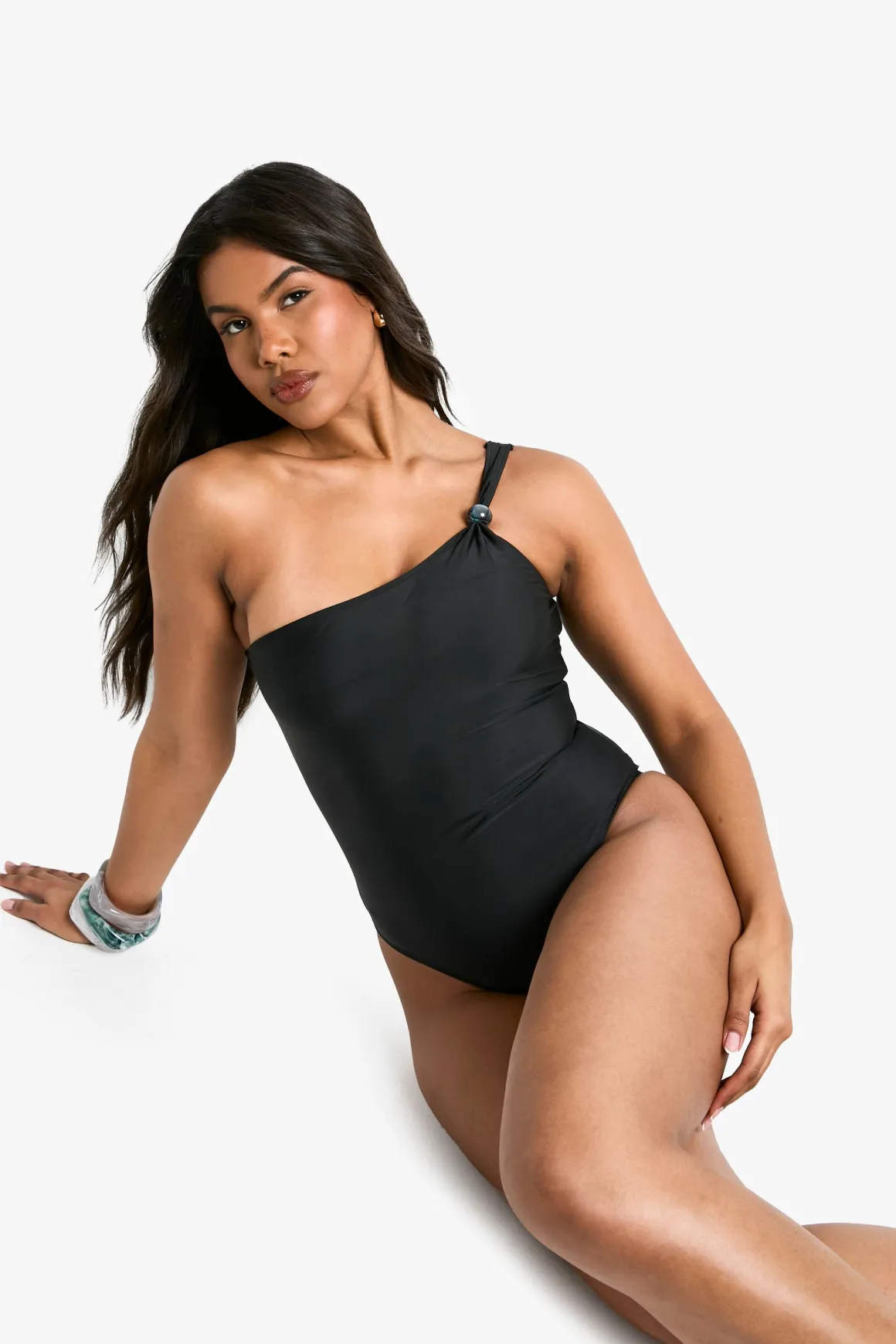 Maillot de bain à une épaule perlée
