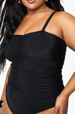 boohoo Maillot de bain une pièce à contrôle ventre avec devant froncé<Femme Maillots De Bain|Tenues De Plage