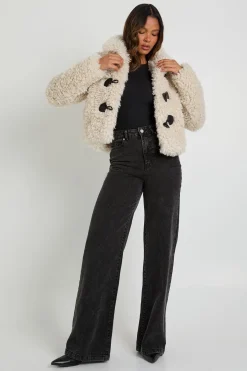 boohoo Manteau à bouton-pression en fourrure shaggy<Femme Vestes & Manteaux