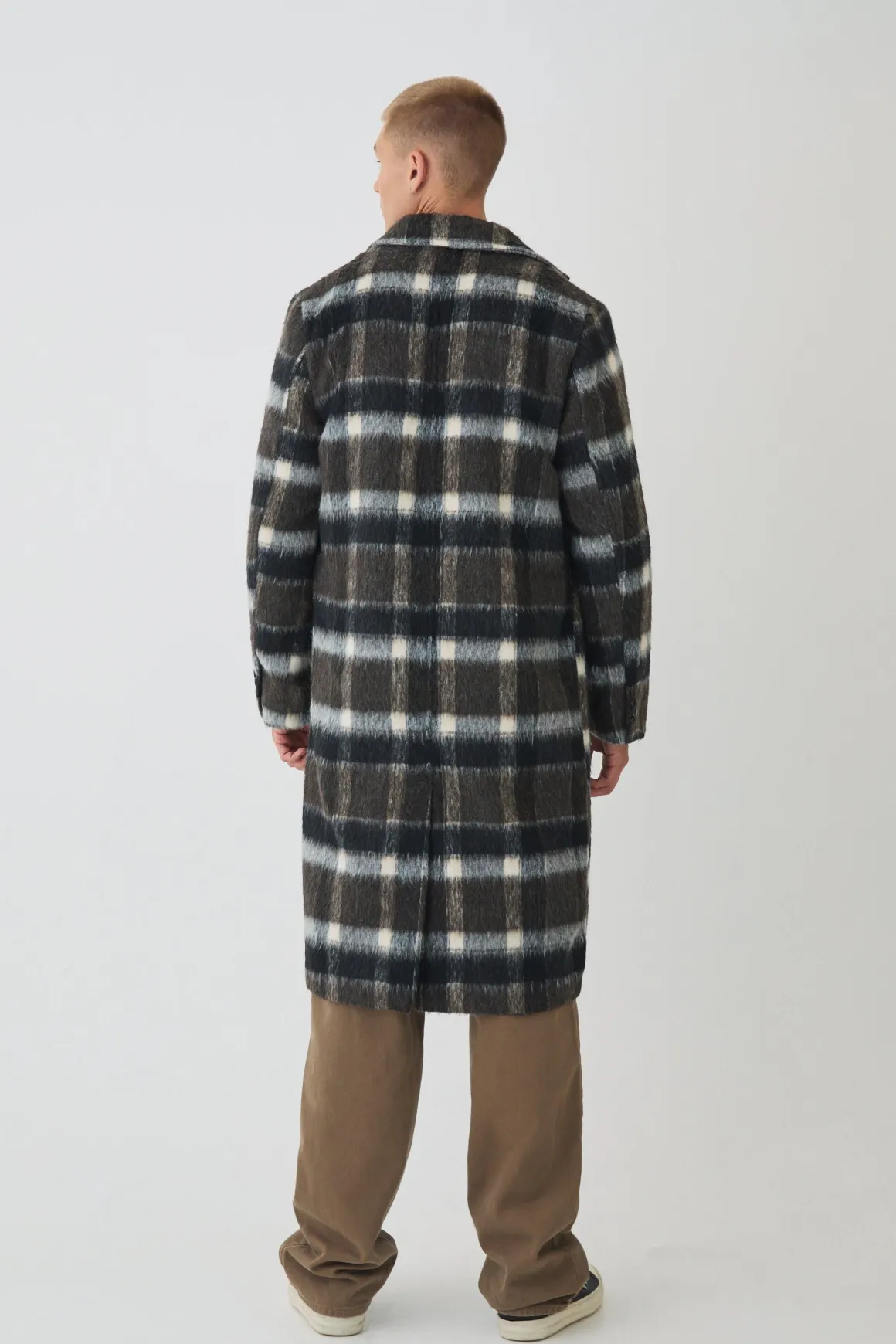 Manteau à carreaux brossé en marron