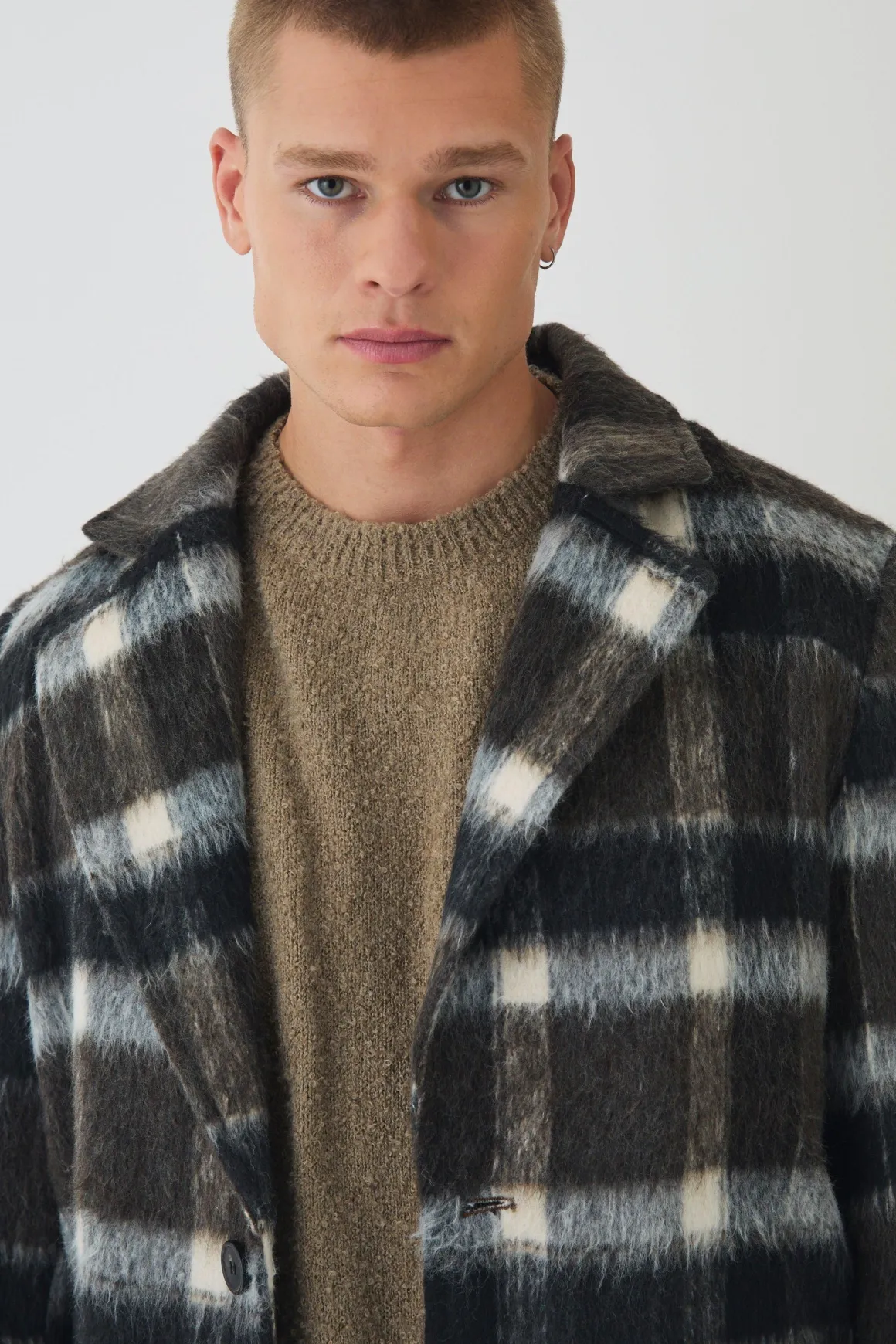 Manteau à carreaux brossé en marron