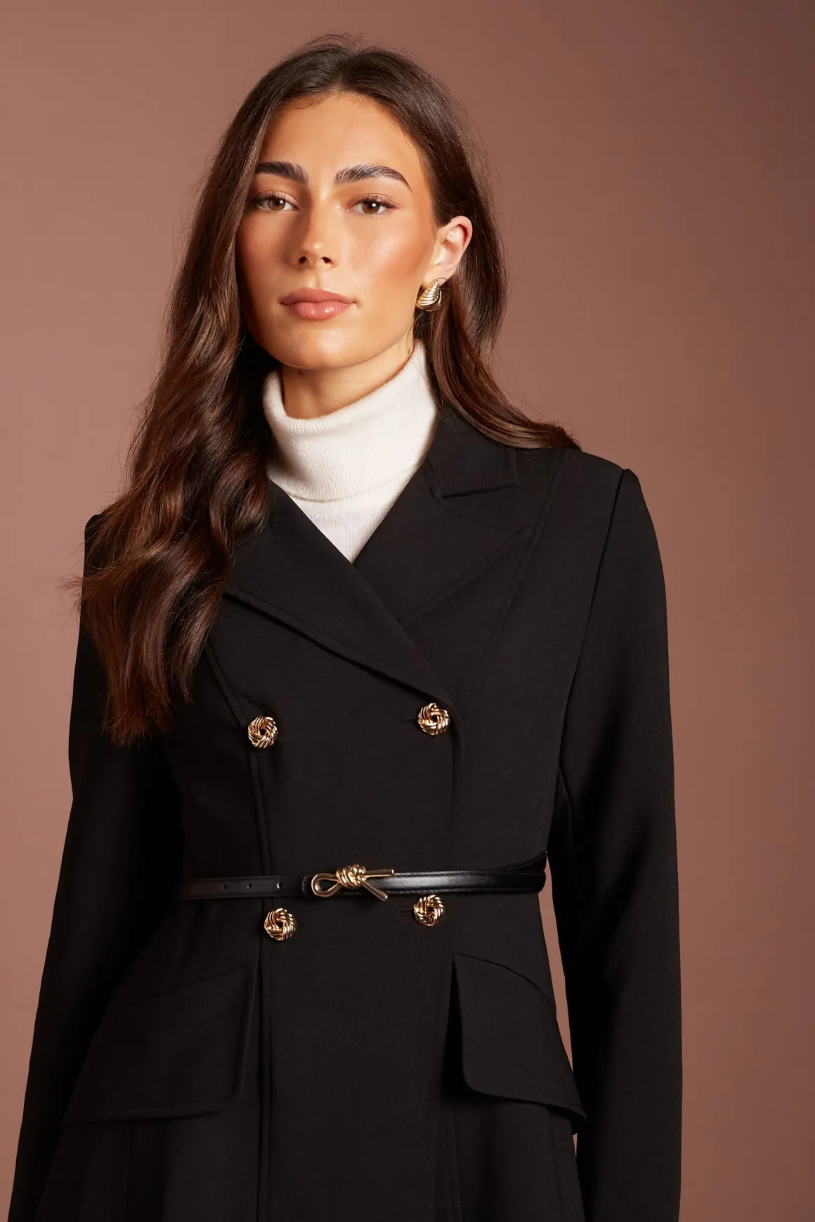 Manteau Ceinturé En Crêpe Ajusté Lisa Tan