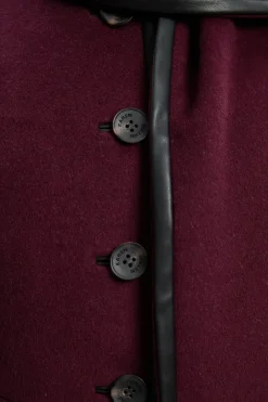 Manteau Court Ajusté en Mélange Laine Brossée et synthétique avec Écharpe Détachable