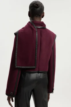 Manteau Court Ajusté en Mélange Laine Brossée et synthétique avec Écharpe Détachable