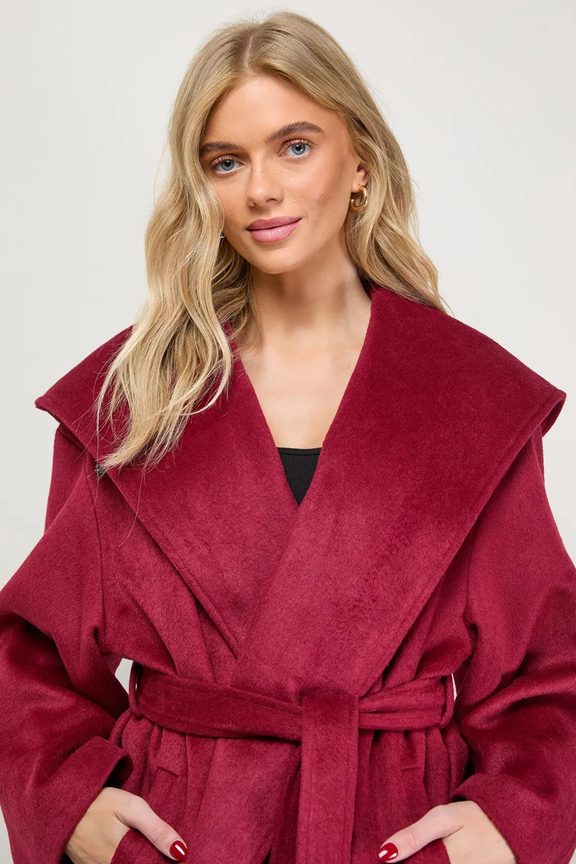 Manteau Court à Casynthétiqueche avec Ceinture