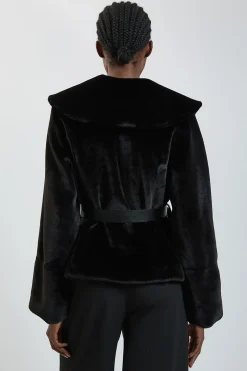 Manteau Court Ceinturé À Col Surdimensionné En Synthétique