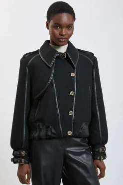 Manteau Court En Laine Avec Finitions SYNTHÉTIQUE