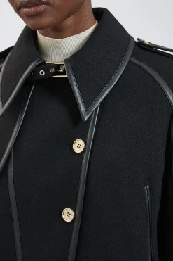 Manteau Court En Laine Avec Finitions SYNTHÉTIQUE
