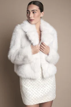 Manteau Court en synthétique Ivoire de Cérémonie