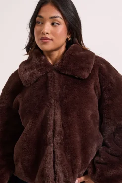 Manteau Court en synthétique Petite
