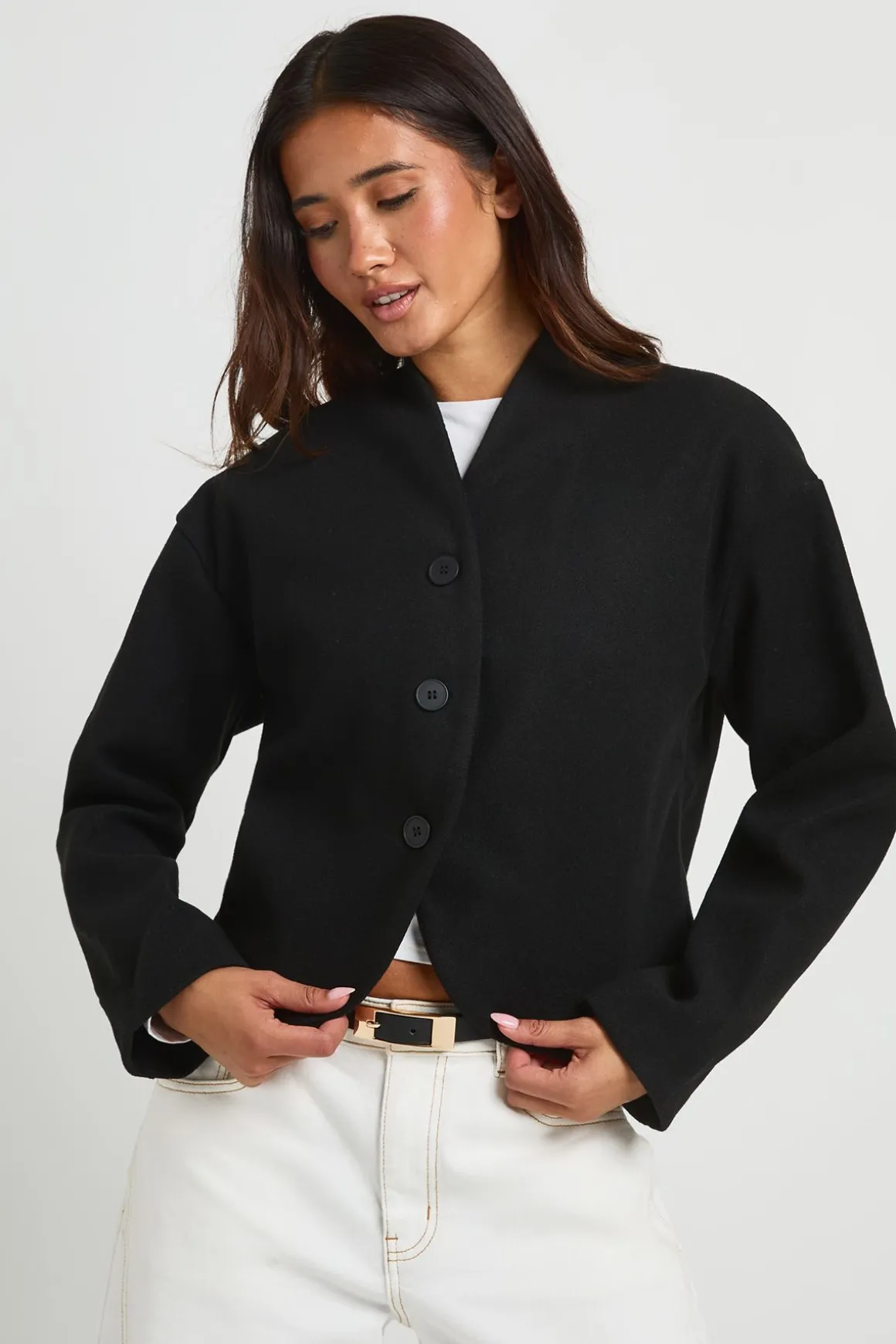 Manteau Court Façon Laine À Boutons