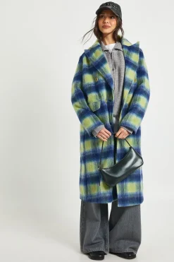 Manteau à double boutonnage look laine