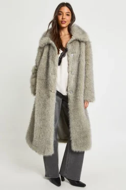 Manteau en fourrure midaxi à col boutonné