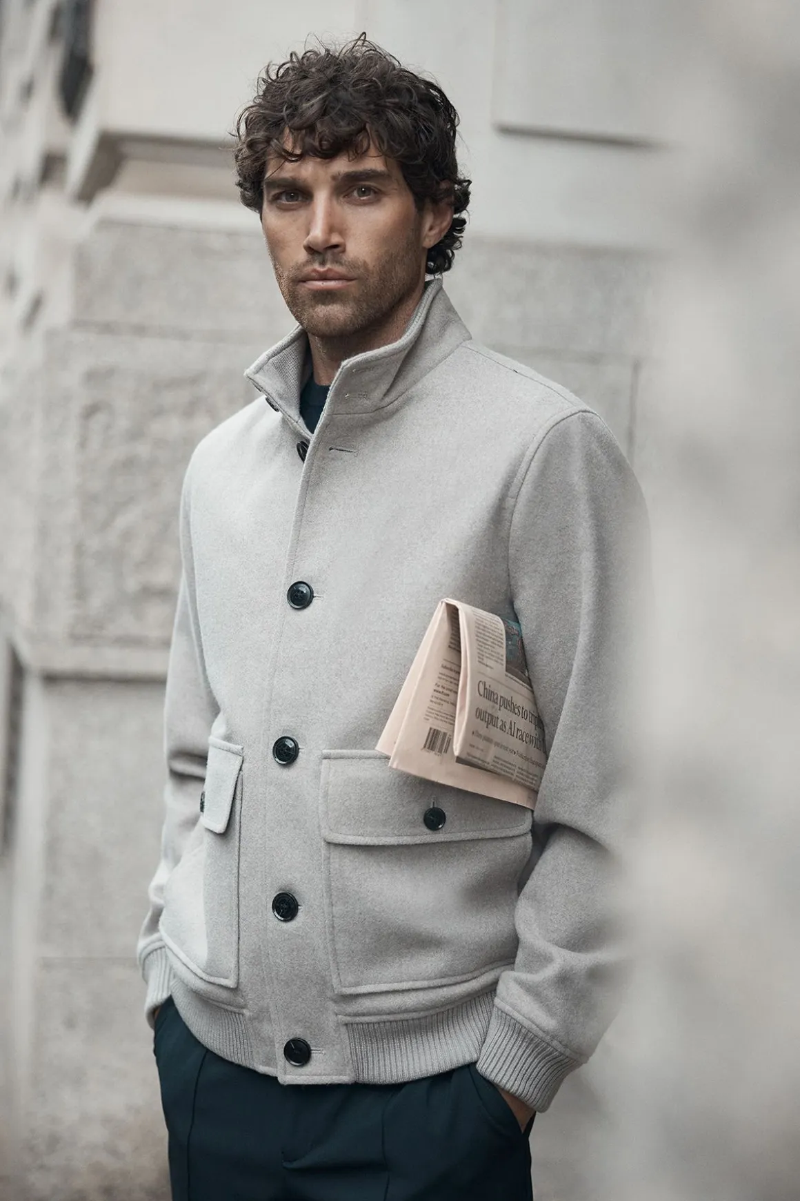 Manteau Gris Clair à Col Montant en Mélange de Laine