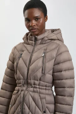 Manteau Léger Mi-Long Compressible