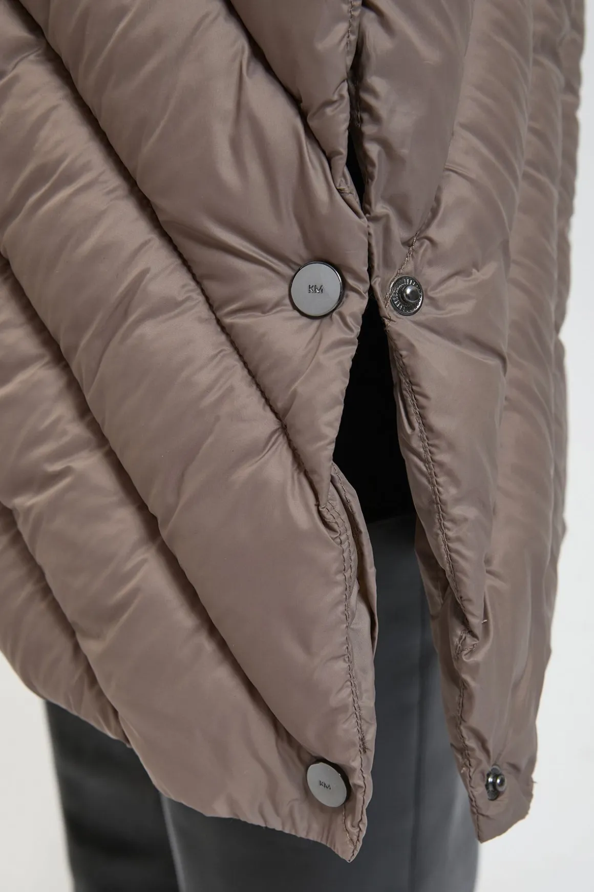 Manteau Léger Mi-Long Compressible