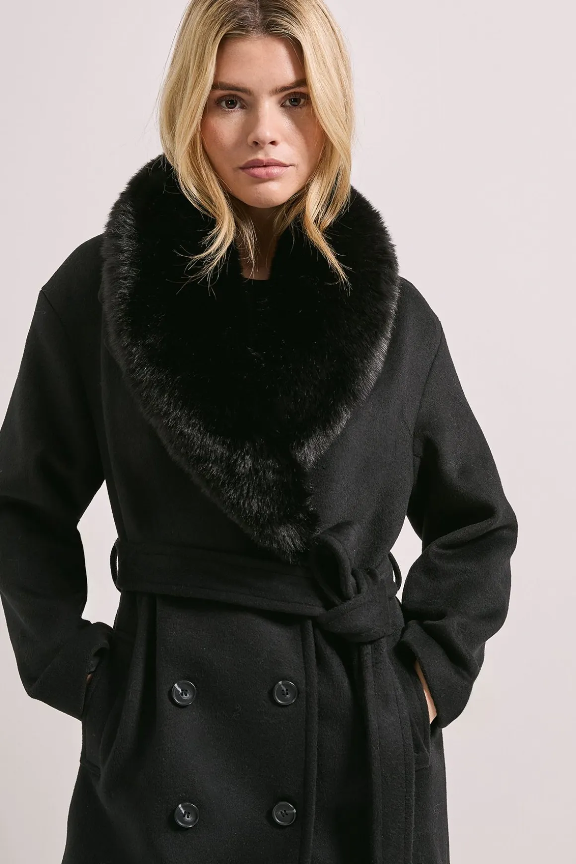 Manteau Long Ceinturé à Col en synthétique