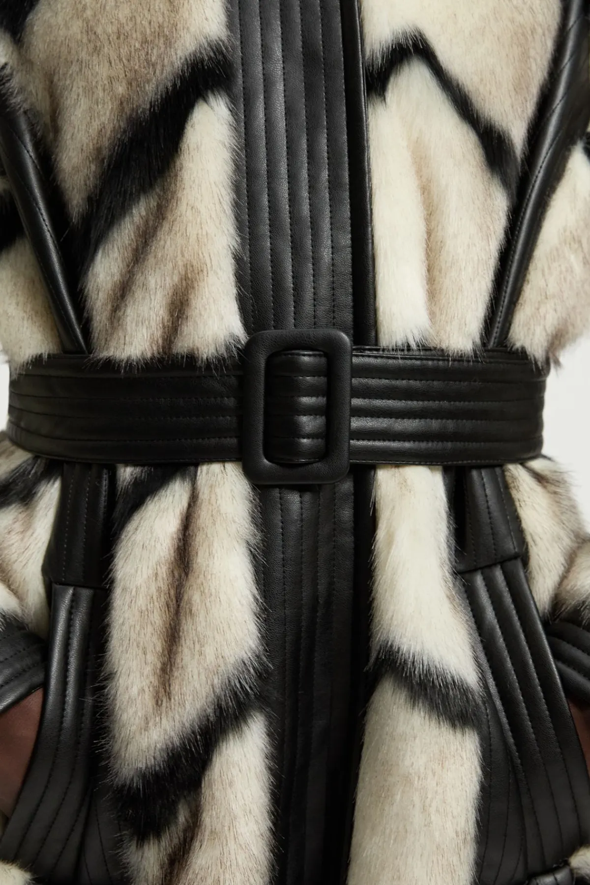 KarenMillen Manteau Long En Synthétique À Rayures Panneautées Et Ceinture En Synthétiquecuir<Femme Manteaux Et Vestes D’Automne|Vestes & Manteaux