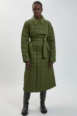 Manteau Matelassé Mi-long Ceinturé À Détails Synthétique
