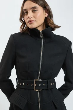 Manteau Maxi En Laine Ajusté Avec Détail Corset