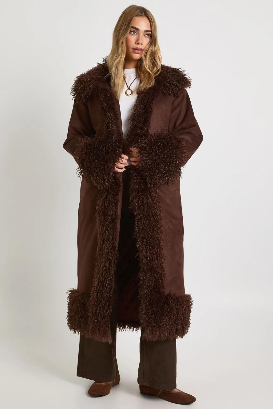 Manteau Maxi En Synthétique Avec Bordure En Synthétique