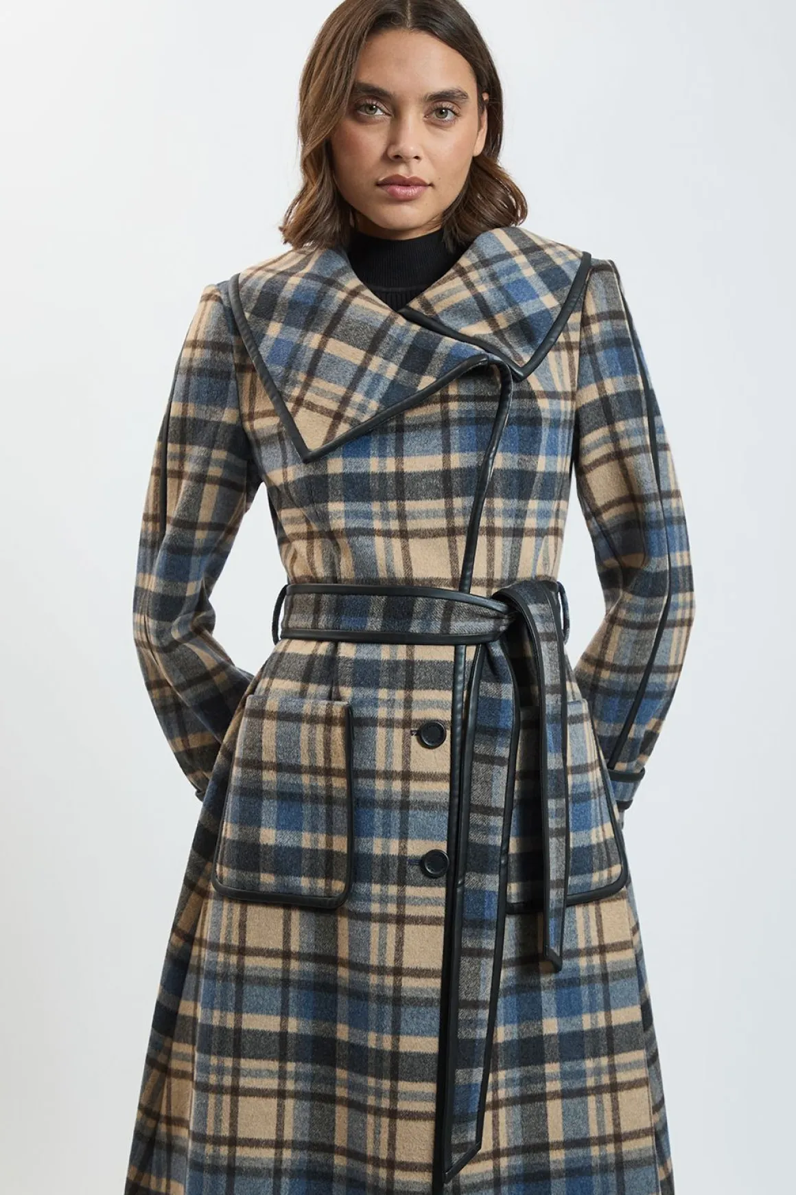 Manteau Midi Ceinturé À Carreaux En Laine Avec Finitions SYNTHÉTIQUE