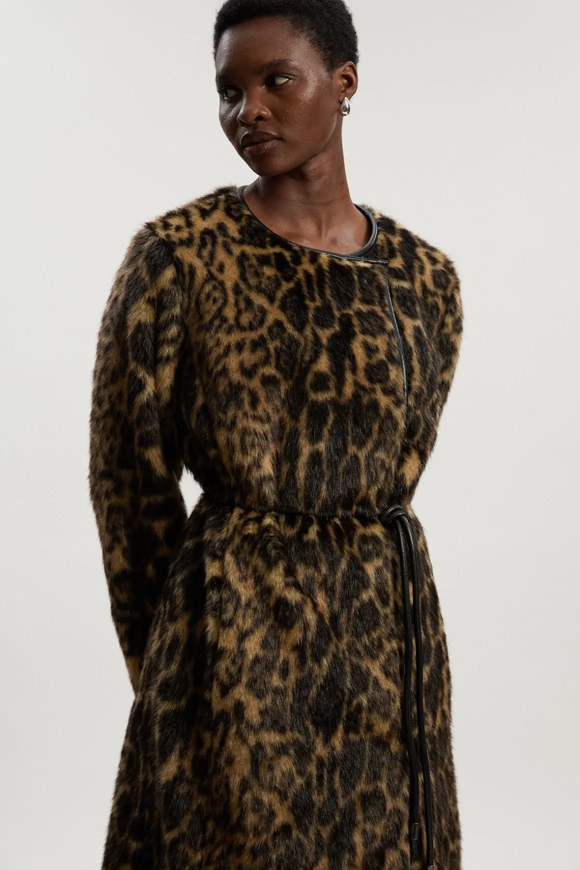 Manteau Midi en synthétique Léopard sans Col avec Ceinture à Nouer