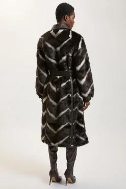 Manteau Mi-long Ceinturé Petite À Rayures Pannelées En Synthétique Avec Détails Surpiqués En Synthétiquecuir