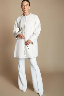 Manteau Mi-long De Mariée Avec Détails En Strass