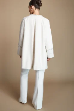 Manteau Mi-long De Mariée Avec Détails En Strass
