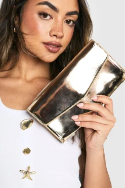 Metallic Fold Over Clutch Bag devient Pochette métallique à rabat