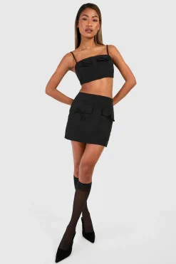 Mini Bow Pocket Detail Crop