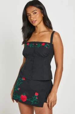 boohoo Mini-jupe Brodée En Popeline Petite<Femme Jupes|Jupes