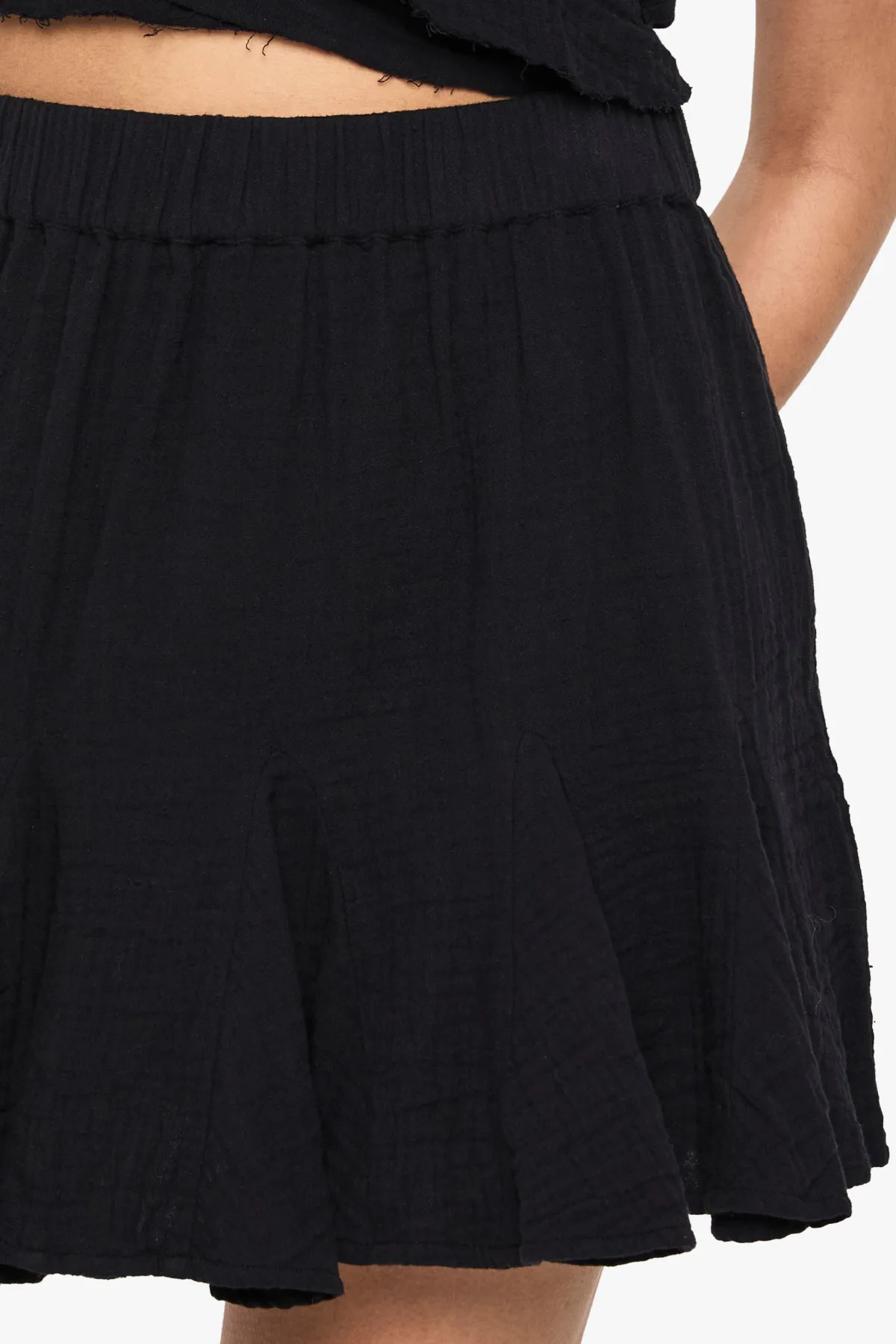 boohoo Mini-jupe en cheesecloth à empiècement godet<Femme Jupes|Jupes