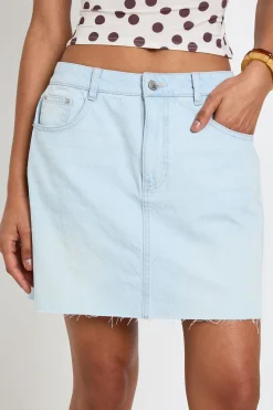 boohoo Mini-jupe En Denim Coupe Tall<Femme Jupes|Denim