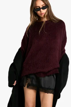 Mini-jupe en satin avec bordure en dentelle