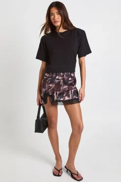Mini-jupe en Satin à Motif Zèbre Tonal avec Finition Dentelle