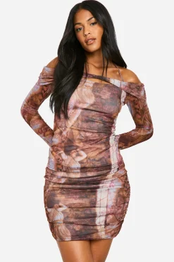 boohoo Mini-jupe froncée à imprimé Renaissance Grande<Femme Jupes|Jupes