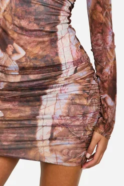 boohoo Mini-jupe froncée à imprimé Renaissance Grande<Femme Jupes|Jupes