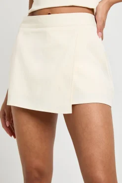 boohoo Mini Jupe-Short Portefeuille en Crêpe<Femme Shorts