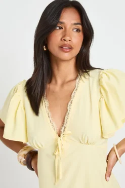 Mini Robe À Bordure En Dentelle Petite Taille
