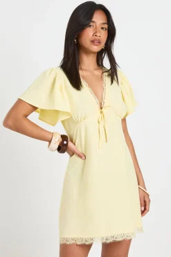 Mini Robe À Bordure En Dentelle Petite Taille