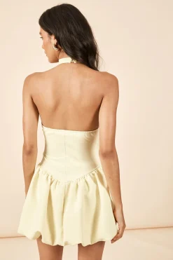 Mini Robe Col Bénitier Dos Nu À Ourlet Asymétrique