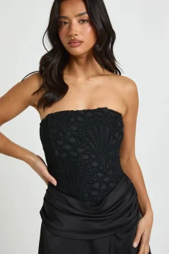 boohoo Mini Robe Corset Drapée En Dentelle Florale Transparente Texturée Petite<Femme Robes Corset|Satin Et Dentelle