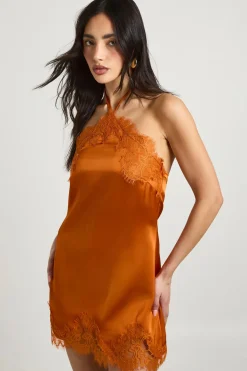 Mini Robe Dos-nu En Satin Avec Finitions En Dentelle