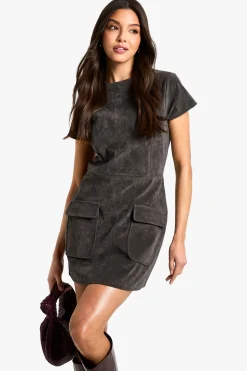 Mini robe en daim à manches cap