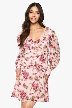 boohoo Mini Robe En Mousseline À Volants Et Motif Floral<Femme Robes Patineuses|Robes À Manches Longues